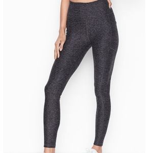 VICTORIA'S SECRET OUR SOFTEST LEGGINGS EVER NWT